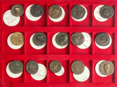 IMPERIO ROMANO. Lote 109 monedas de varios tipos: Sestercios
