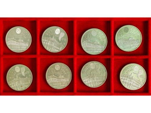 JUAN CARLOS I. Lote 8 monedas 2000 Pesetas. 1994 y 1995. Pes