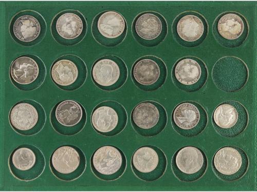 LOTES Y COLECCIONES EXTRANJERO. Lote Más de 90 monedas. Sigl