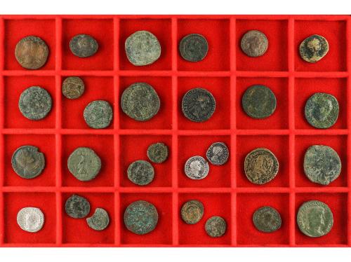 Centenares de monedas. Peso total aproximado 1138 grs. AR,AE