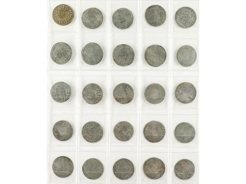 FELIPE V. Lote 55 monedas 2 Reales. S. XVIII. Contiene cecas