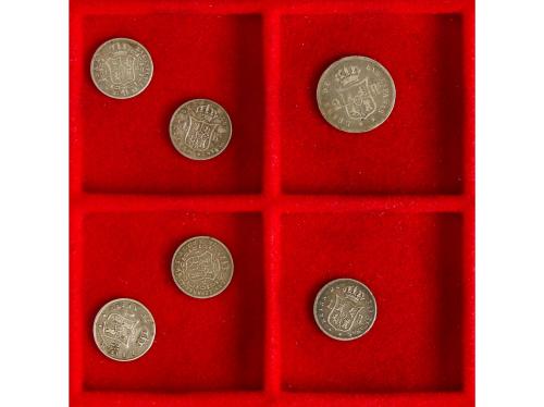 ISABEL II. Lote 6 monedas 1 (5) y 2 Reales. Cecas de Madrid 