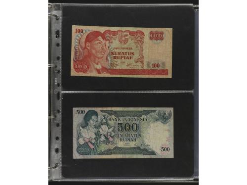 BILLETES EXTRANJEROS. Lote alrededor 120 billetes. S.XX. Col