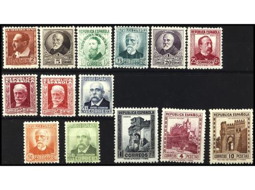 ** ESPAÑA. Ed. 662/75. SERIE COMPLETA con los dos sellos de 