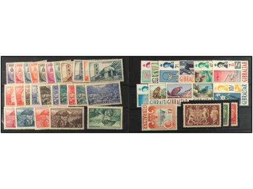 * VARIOS. 5 Fichas conteniendo series (en alguna falta algún