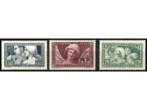 ** FRANCIA. Yv. 252, 256 y 269. CAJA DE AMORTIZACIÓN. 3 Sell