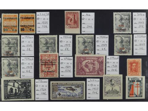 **/* ESPAÑA. VARIEDADES. 1922-1965. Conjunto de sellos con d