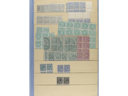 ESPAÑA. CONJUNTO en clasificador con stock de sellos de dist