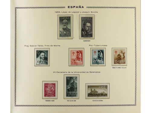 LOTES y COLECCIONES. ESPAÑA. Gran caja conteniendo coleccion