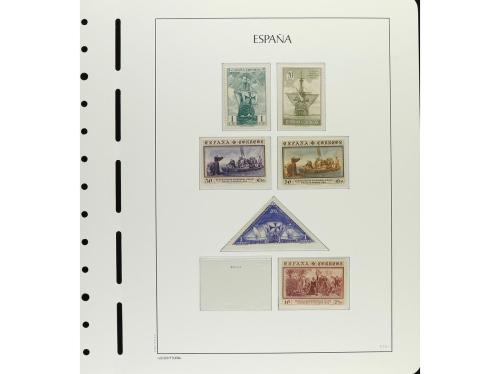 **/* ESPAÑA. Ed. 531/65. COLÓN. Conjunto montado en hojas de