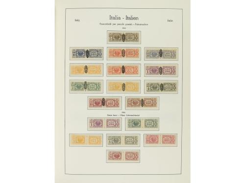 LOTES y COLECCIONES. ITALIA. Colección montada en 2 álbumes 