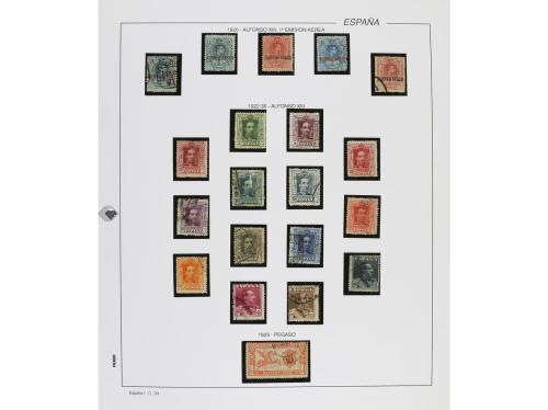 LOTES y COLECCIONES. ESPAÑA. COLECCIÓN en 2 álbumes de 1901 