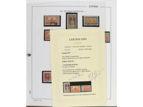 LOTES y COLECCIONES. ESPAÑA. COLECCIÓN en 2 álbumes de 1901 