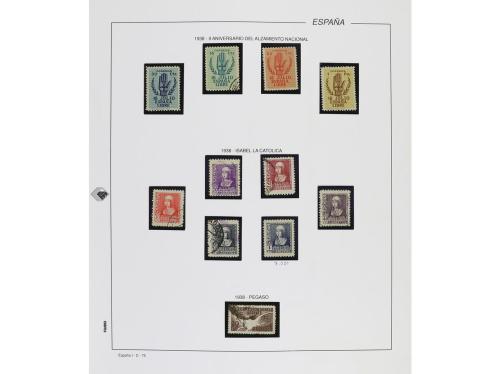 LOTES y COLECCIONES. ESPAÑA. COLECCIÓN en 2 álbumes de 1901 