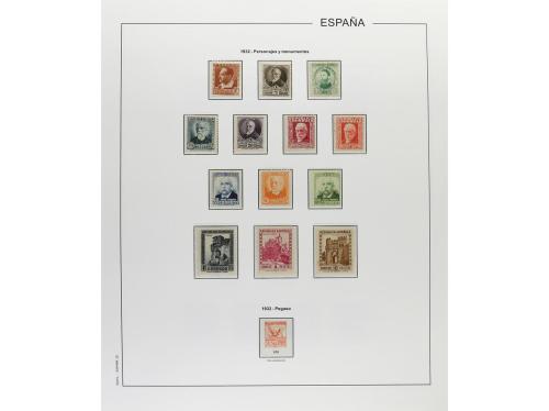 LOTES y COLECCIONES. COLECCIÓN en 2 álbumes de 1930 a 1949 c