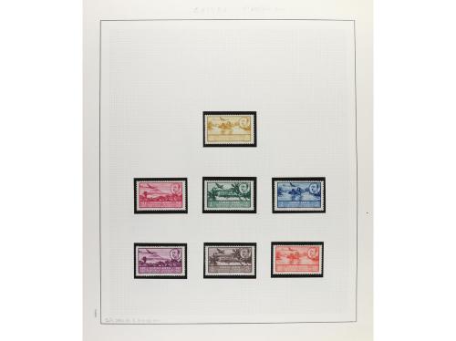 LOTES y COLECCIONES. TEMA FRANCO. Colección en álbum conteni