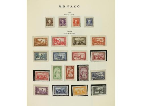 LOTES y COLECCIONES. MÓNACO. Colección en 2 álbumes Philos d