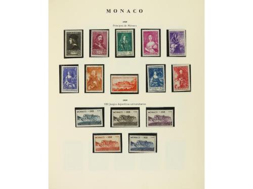 LOTES y COLECCIONES. MÓNACO. Colección en 2 álbumes Philos d