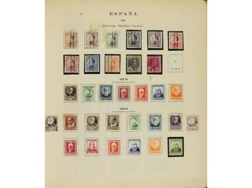 LOTES y COLECCIONES. ESPAÑA. Colección en álbum Philos de 18