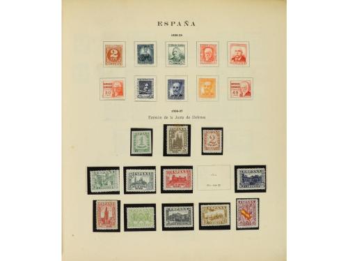 LOTES y COLECCIONES. ESPAÑA. Colección en álbum Philos de 18