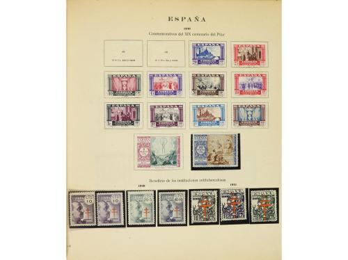 LOTES y COLECCIONES. ESPAÑA. Colección en álbum Philos de 18