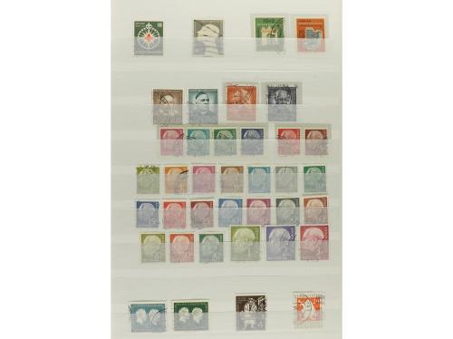 LOTES y COLECCIONES. ALEMANIA FEDERAL. Colección en 3 clasif