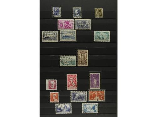 LOTES y COLECCIONES. FRANCIA. Magnífica colección en 2 clasi