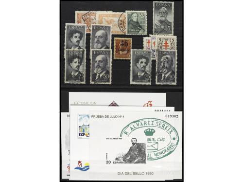 ESPAÑA. CONJUNTO montado en fichas conteniendo sellos y hoja