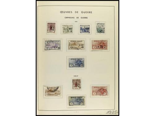 LOTES y COLECCIONES. FRANCIA. Colección en antiguo álbum Yve