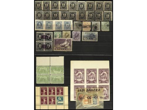 LOTES y COLECCIONES. MUNDIAL. Conjunto montado en fichas con