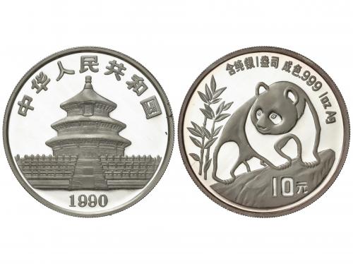CHINA. 10 Yuan. 1990. 31,17 grs. AR. Panda a derecha sobre r