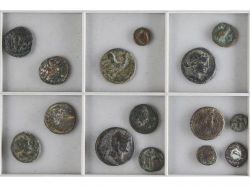 MONEDAS GRIEGAS. Lote 15 monedas AE. AE. Todas diferentes, d
