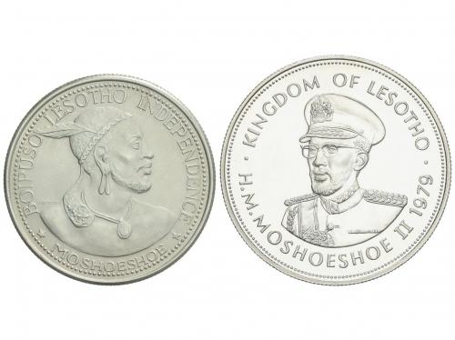 LESOTHO. Lote 2 monedas 50 Licente y 10 Maloti. 1966 y 1979.